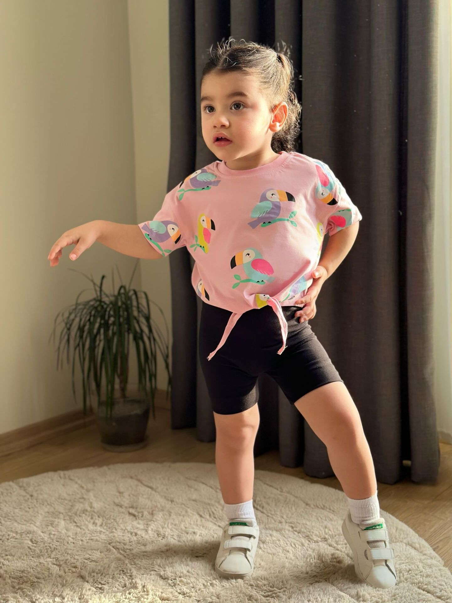 Papağan Taytlı Kız Çocuk Takım